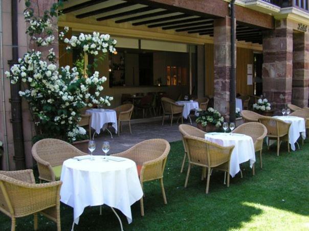 Duplex Con Jardin En Ezcaray Apartment Luaran gambar